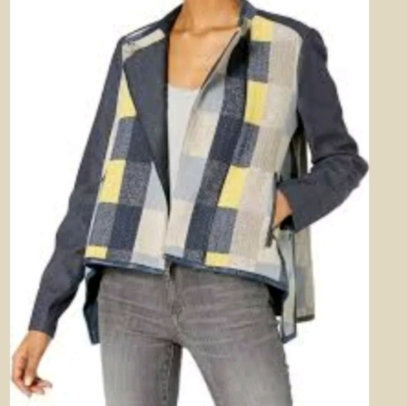 BCBGMaxAzria Jackets & Blazers - Bcbgmaxazria Jakob Asymmetrical Blazer Large